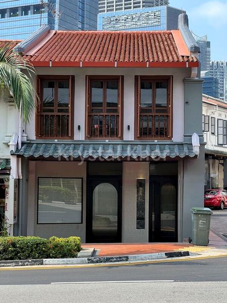 Food & Beverage for Rent: A Ground Floor Corner Shophouse Directly Opposite Maxwell - Image 2