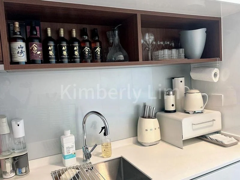 2 Bed Condo for Rent in  Fourth Avenue Residences - Image 4