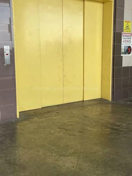 Light Industrial (B1) for Sale: North Link Building - Image 3