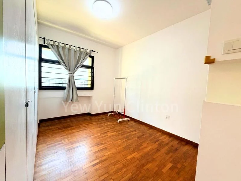 4 Room (4A) HDB for Rent in  482 Admiralty Link - Image 9