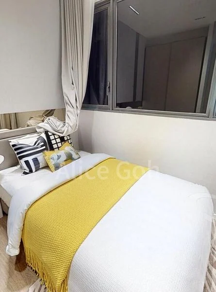5 Bed Executive Condo for Sale in Altura - Image 2