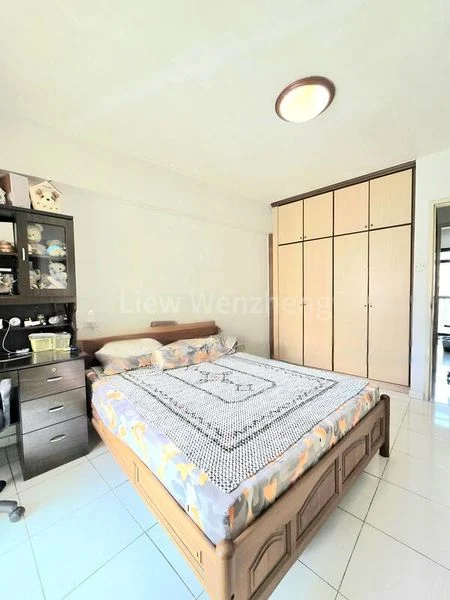 Premium HDB for Sale in  684C Jurong West Street 64 - Image 2