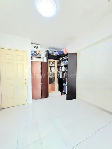 Premium HDB for Sale in  684C Jurong West Street 64 - Image 7