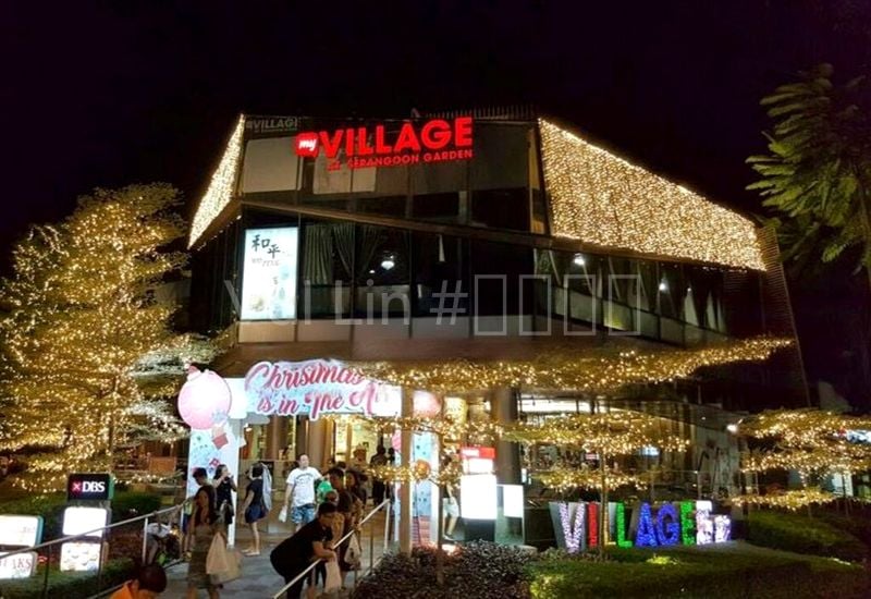 5 Bed Corner Terrace (Landed) for Sale in  Brighton Crescent - Image 1