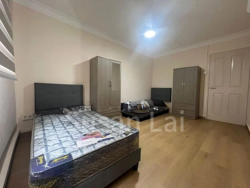 Common Room (HDB) for Rent in  606 Hougang Avenue 4 - Image 4