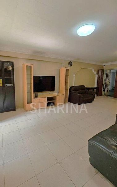 5 Room (5A) HDB for Rent in  513 Woodlands Drive 14 - Image 2