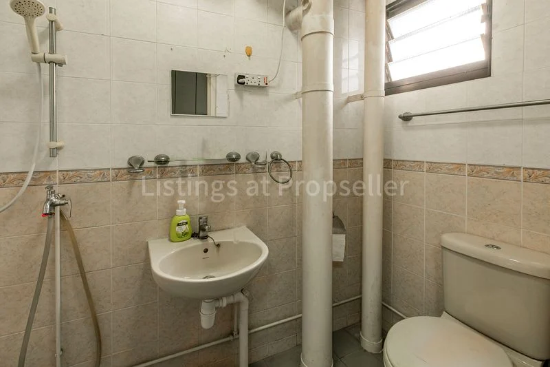 4 Room (4A) HDB for Sale in 306C Anchorvale Link - Image 8