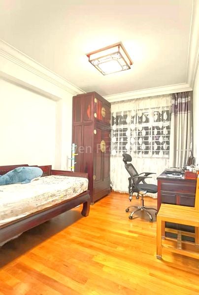 Common Room (HDB) for Rent in  121D Canberra Street - Image 2