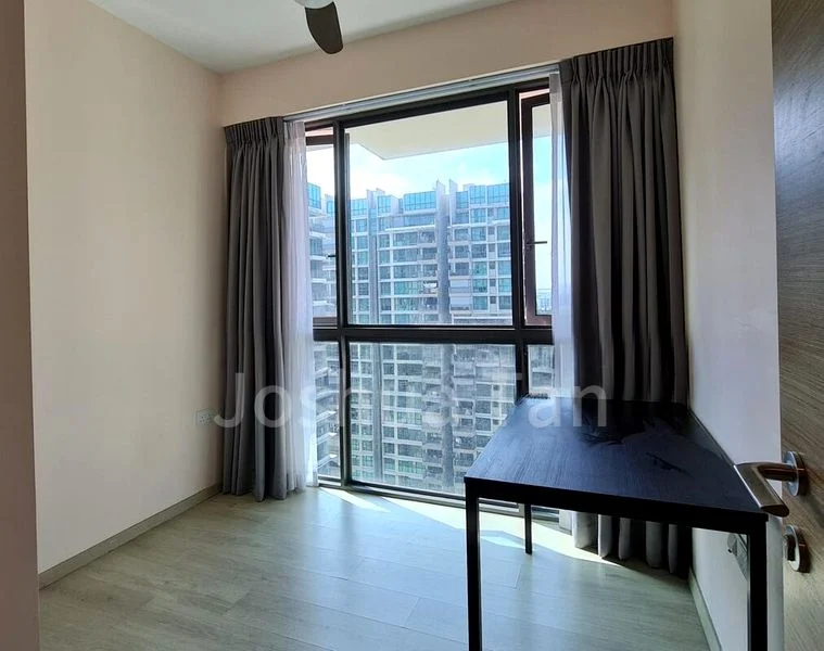 3 Bed Executive Condo for Sale in  The Topiary - Image 3