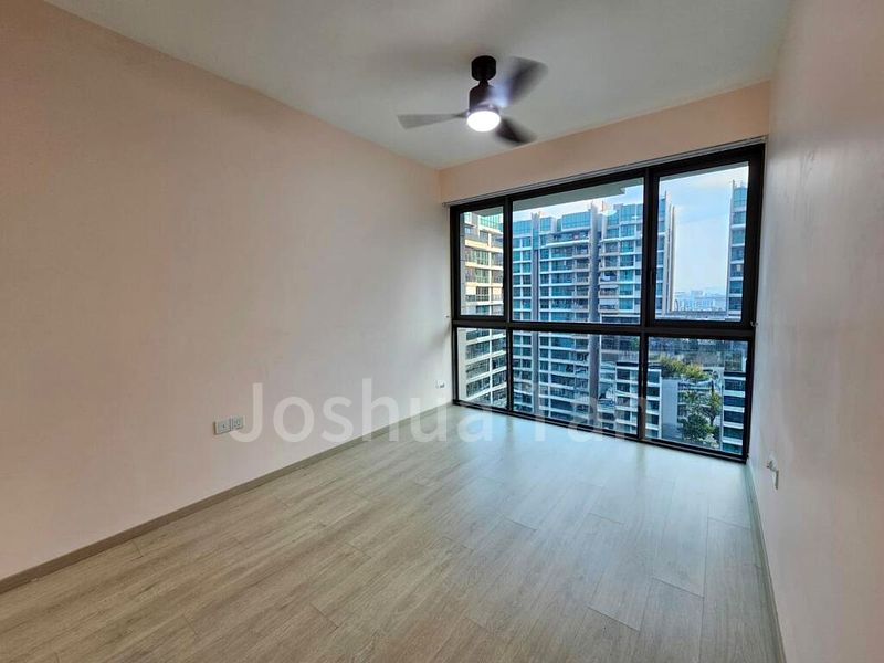 3 Bed Executive Condo for Sale in  The Topiary - Image 5