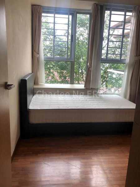 3 Bed Condo for Rent in  The Calrose - Image 6