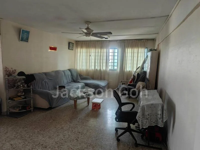 Common Room (HDB) for Rent in  724 Jurong West Street 72 - Image 1
