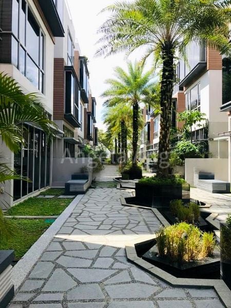 4 Bed Condo for Rent in  Shallot Lane - Image 1