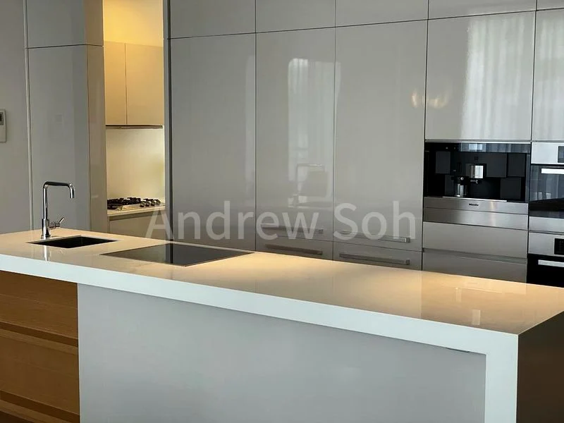 3 Bed Condo for Rent in  Hilltops - Image 3