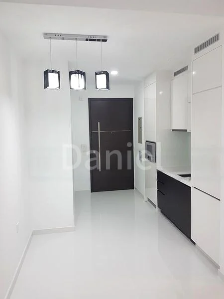 2 Bed Condo for Rent in  Eon Shenton - Image 3