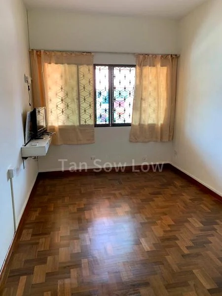 3 Bed Corner Terrace (Landed) for Rent in  Golden Hill Estate - Image 2