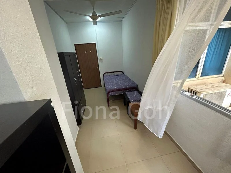 Common Room (Condo) for Rent in Summer Green - Image 1