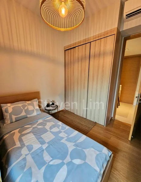 2 Bed Condo for Rent in  The Crest - Image 3