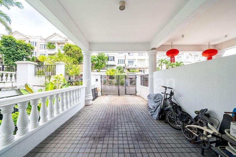 4 Bed Terraced House (Landed) for Sale in  La Suisse - Image 19