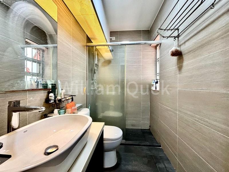 4 Room (4A) HDB for Sale in 271B Sengkang Central - Image 9