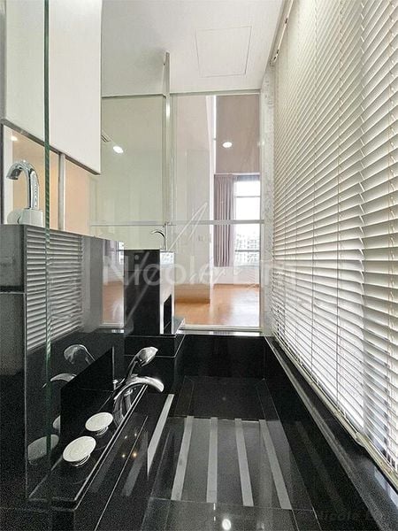 4 Bed Condo for Rent in  The Trizon - Image 8