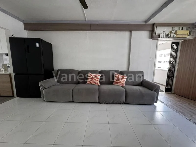 Common Room (HDB) for Rent in  872 Tampines Street 84 - Image 3