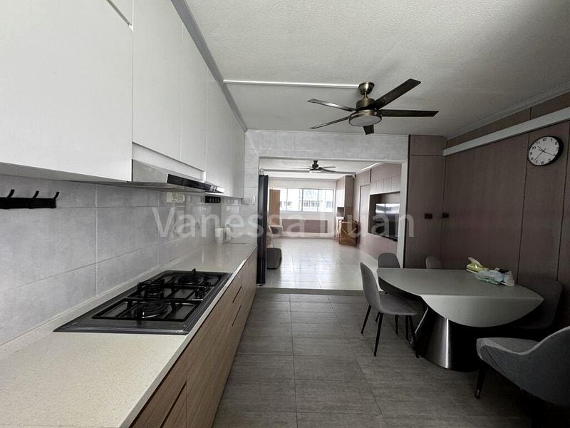 Common Room (HDB) for Rent in  872 Tampines Street 84 - Image 6