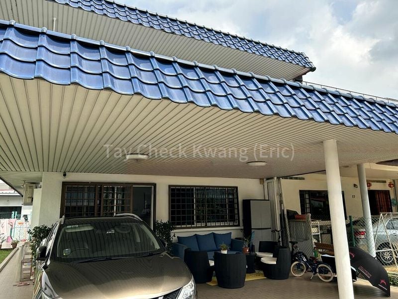 4 Bed Corner Terrace (Landed) for Rent in  Jalan Ikan Merah - Image 1