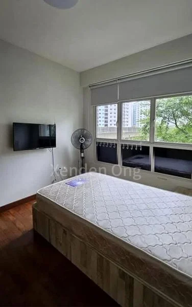 Common Room (HDB) for Rent in  217B Compassvale Drive - Image 2