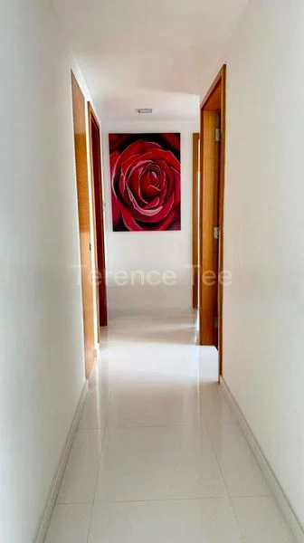 3 Bed Condo for Sale in  The Esta - Image 10