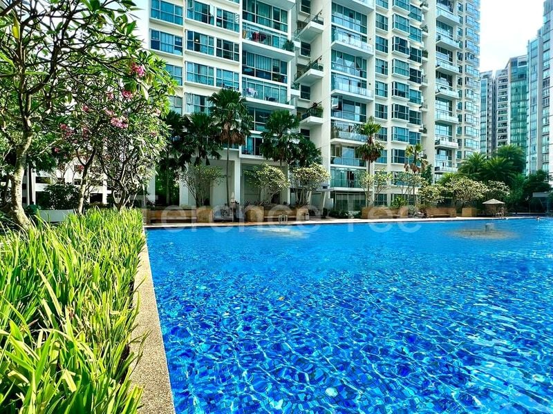 3 Bed Condo for Sale in  The Esta - Image 4