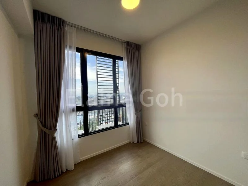 2 Bed Condo for Sale in  Avenue South Residence - Image 9