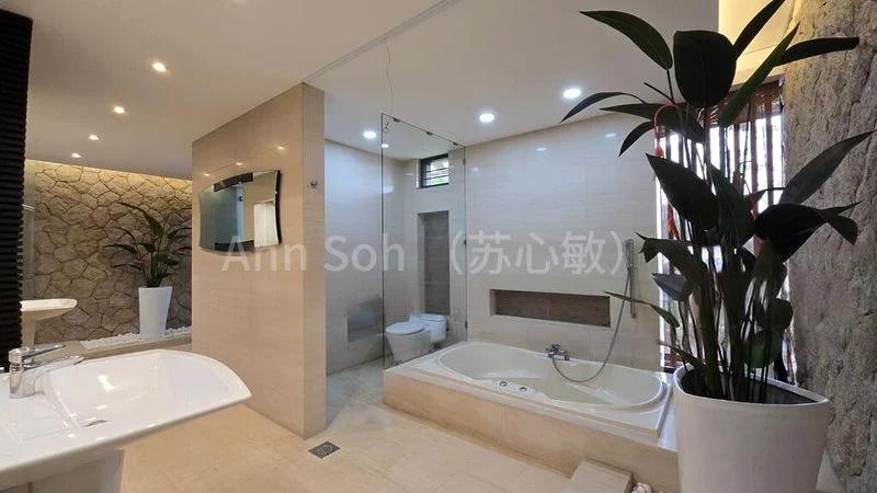 10 Bed Bungalow (Landed) for Rent in  The Tessarina - Image 2