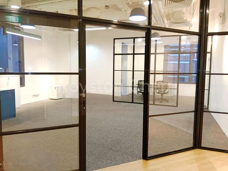 Plus: Office for Sale: 1,200 Sq Ft Shop & Complex on Main Street - Image 3