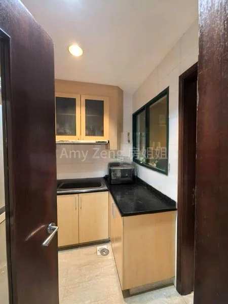 5 Bed Corner Terrace (Landed) for Sale in  Country Park Condominium - Image 4