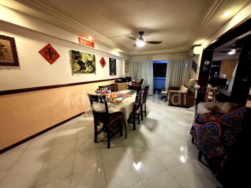 Executive HDB for Sale in  868 Woodlands Street 83 - Image 2