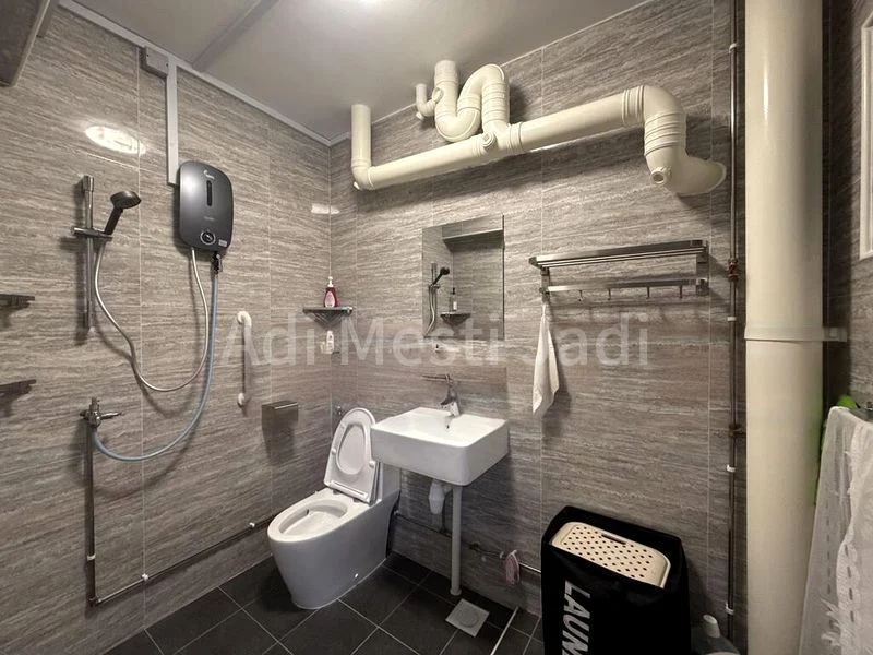 Executive HDB for Sale in  868 Woodlands Street 83 - Image 8