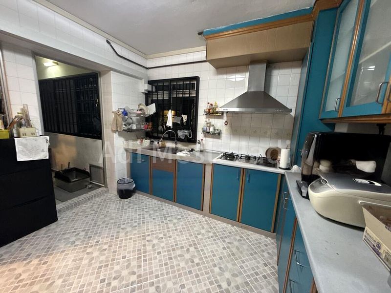 Executive HDB for Sale in  868 Woodlands Street 83 - Image 7