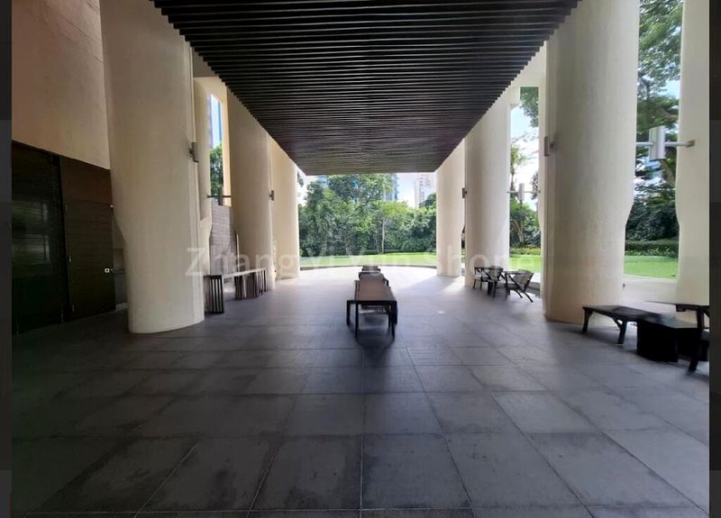 3 Bed Condo for Rent in  The Colonnade - Image 12