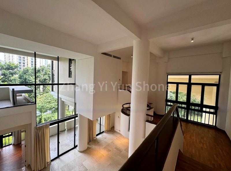 3 Bed Condo for Rent in  The Colonnade - Image 2