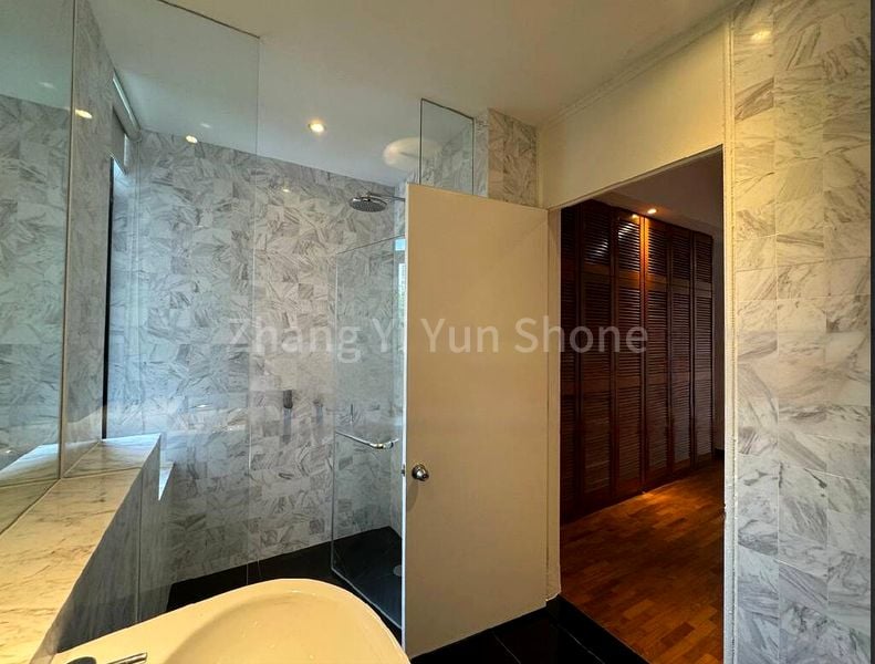 3 Bed Condo for Rent in  The Colonnade - Image 13