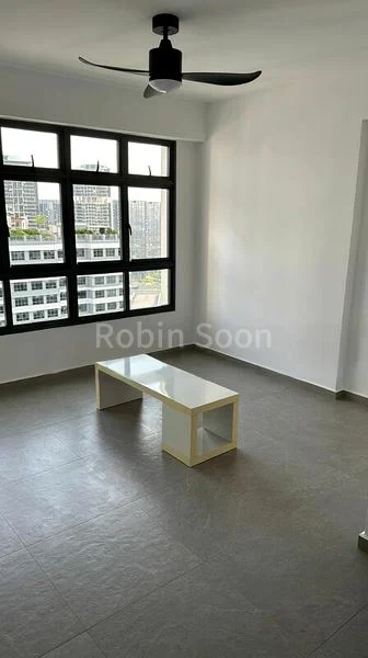 Room (HDB) for Rent in  210B Clementi Avenue 6 - Image 2