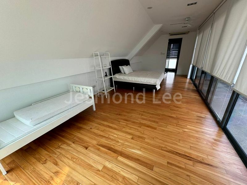 5 Bed Bungalow (Landed) for Sale in  Braddell Heights Estate - Image 3