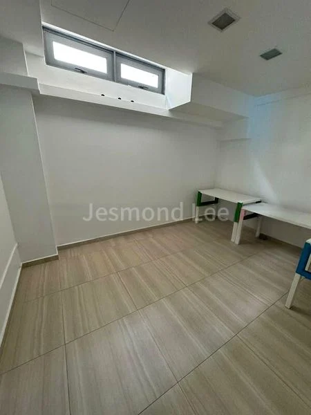 5 Bed Bungalow (Landed) for Sale in  Braddell Heights Estate - Image 8