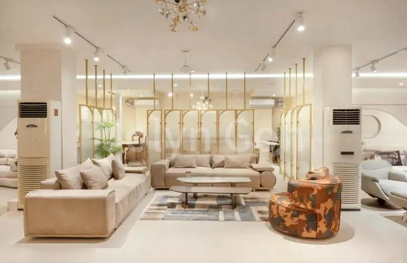 Other Retail for Rent: Chinatown single-floor plate commercial space - Image 5