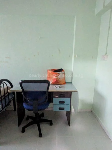 Common Room (HDB) for Rent in  264 Tampines Street 21 - Image 3