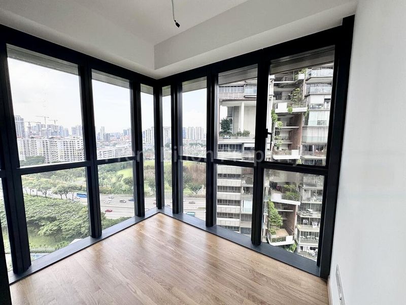 2 Bed Condo for Sale in  Fyve Derbyshire - Image 5