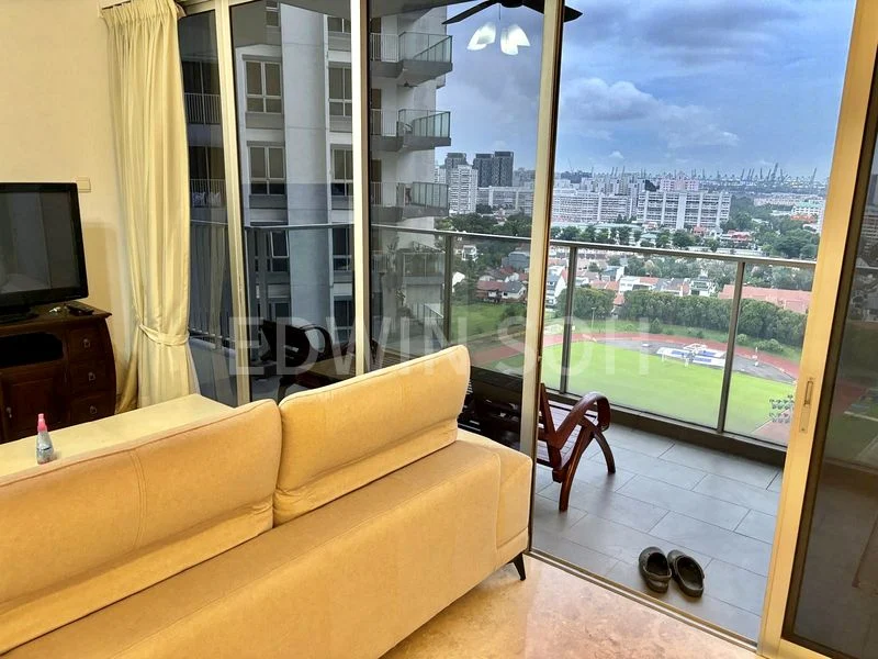 3 Bed Condo for Rent in  The Parc Condominium - Image 1