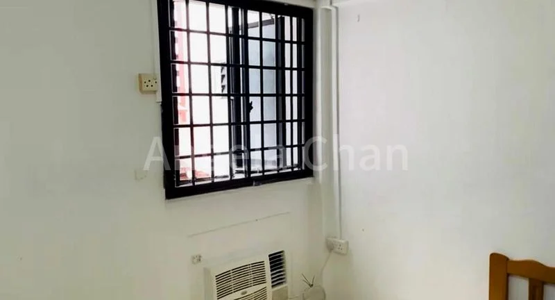 Master Room (HDB) for Rent in  304 Shunfu Road - Image 11