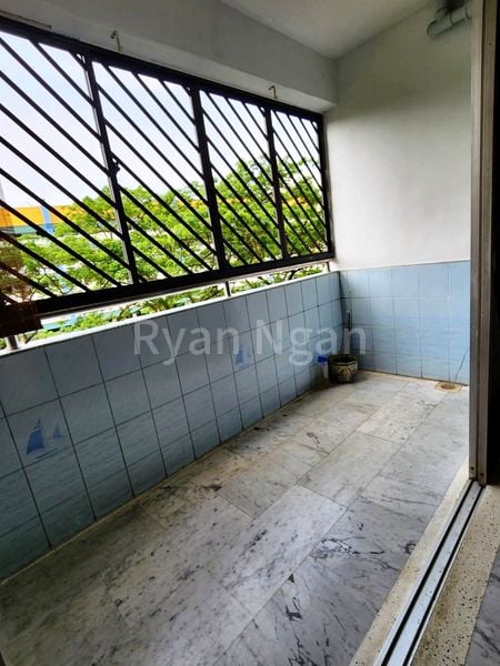 5 Room (5I) HDB for Rent in  116 Bukit Merah Central - Image 3